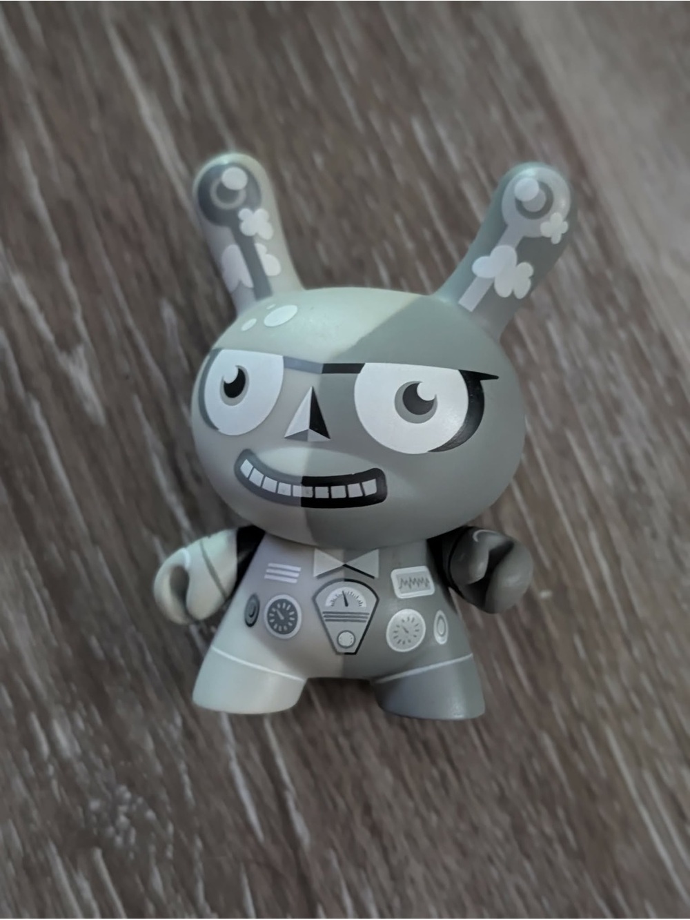 Kid Robot Dunny 2Tone Tad Carpenter Vinyl Figure Toy